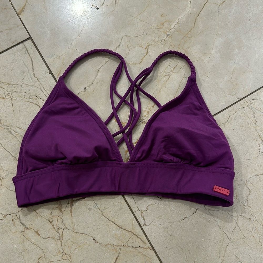 Roxy bikini top.